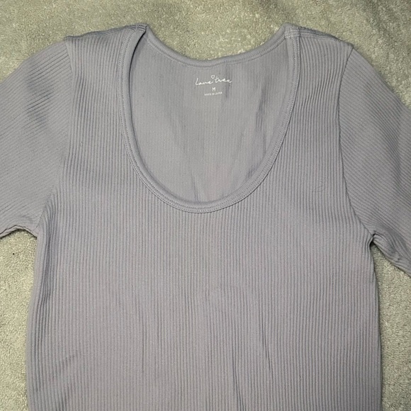 Light Purple Ribbed Tee - Picture 2 of 5